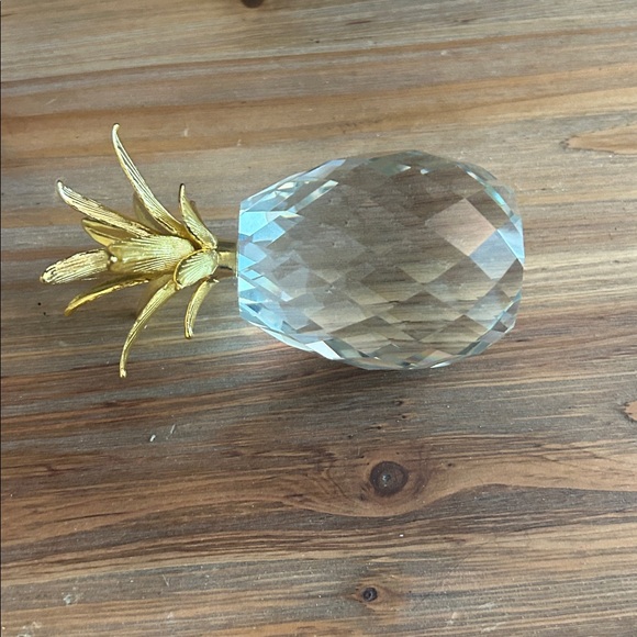 Crystal Pineapple Decor with Gold Accents - Picture 4 of 4